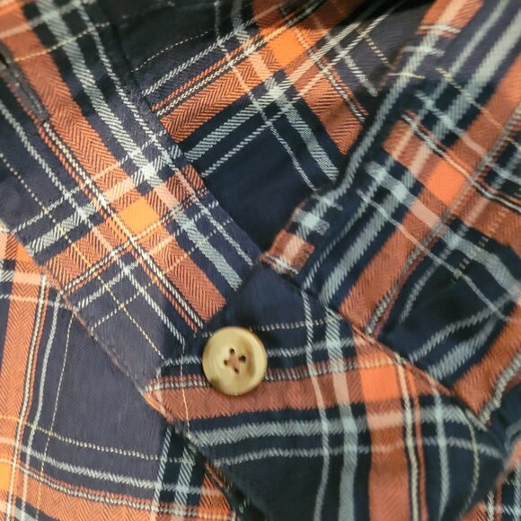 Women's J Jill button up shirt. - Picture 4 of 4